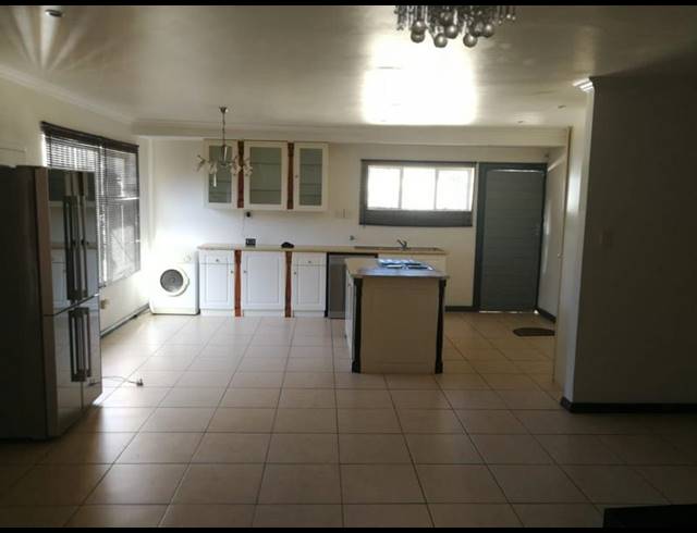 3 BEDROOM HOUSE FOR SALE IN WESTDENE